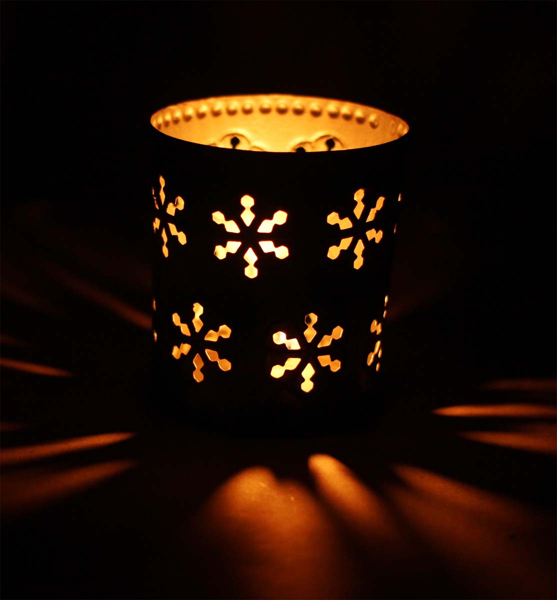 Handmade Votive Candle Stand - Round Shape - Cast in Iron - Dark & Light Gray - Floral Motifs - Tea-Light Candle Holders in Metal - Decorative Centerpieces - Buy in Bulk Wholesale